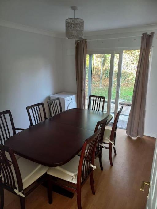 Large 4Bed Available Long-Term In Letterkenny Villa Eksteriør billede