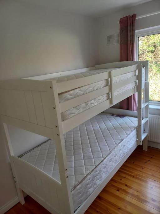 Large 4Bed Available Long-Term In Letterkenny Villa Eksteriør billede